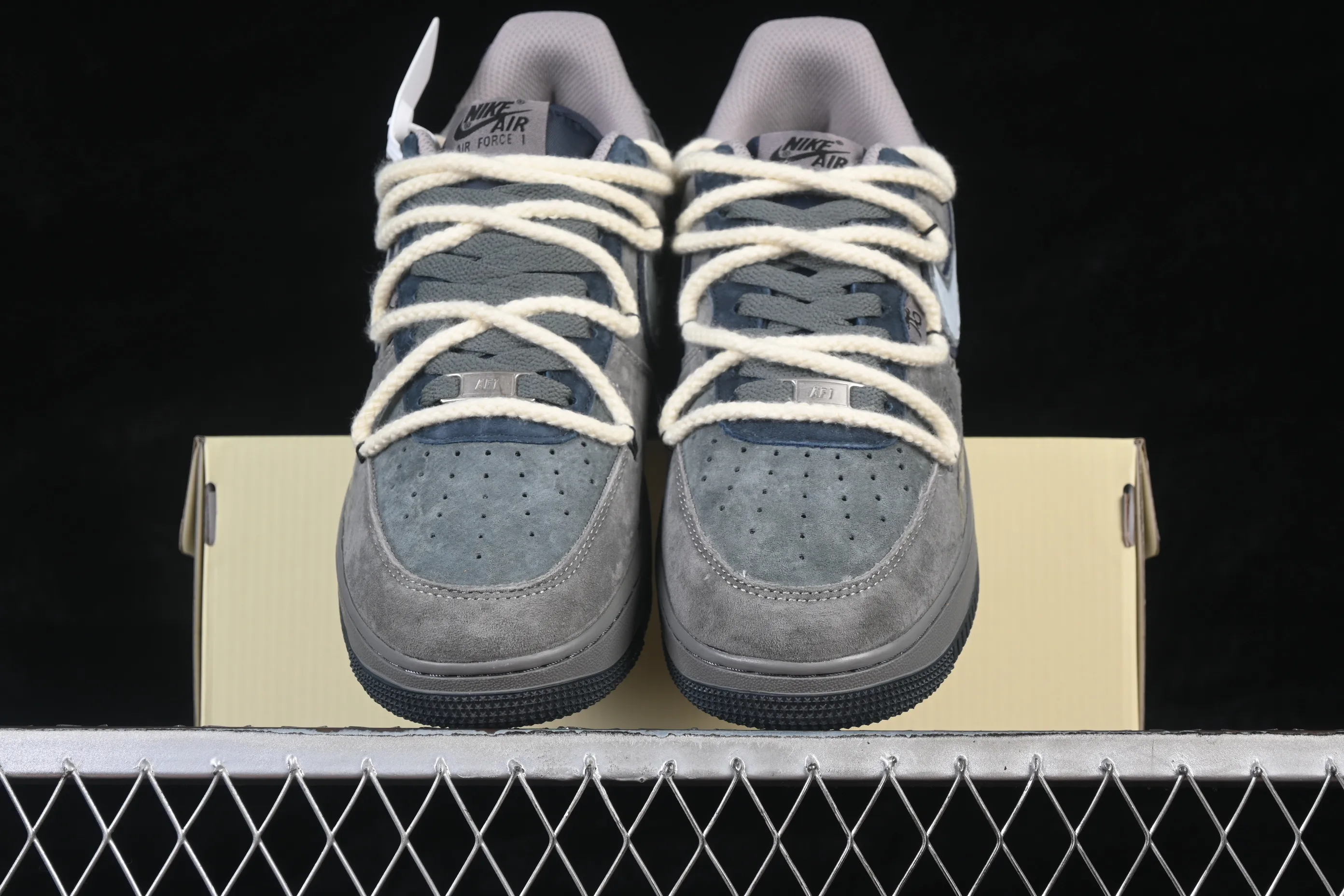 All categories Nk Air Force 1 Air Force series Nk Air Force 1 Low Air Force low-top Nike Air Force 1'07 Low "Dragon & Horse Spirit" Hand-painted graffiti Year of the Horse Chinese style limited edition Air Force 1 low-top casual sneakers CD1221-680